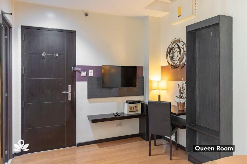 Makati Boutique Hotel Near Naia Airport Terminal 3 Edsa Pasay Cbd San Pedro Makati Eksteriør billede