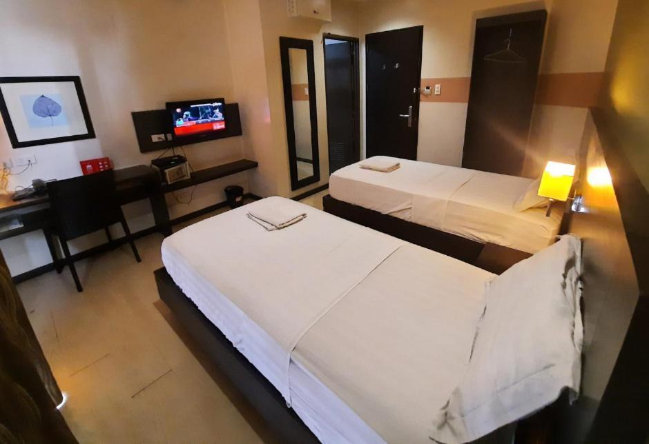 Makati Boutique Hotel Near Naia Airport Terminal 3 Edsa Pasay Cbd San Pedro Makati Eksteriør billede